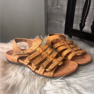 Vionic comfort cork strappy Tan Sandals for Women